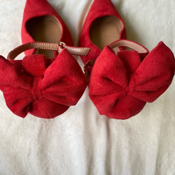 ZBY Shoes - Red Suede Pointy Toe Heels with Ankle Bow